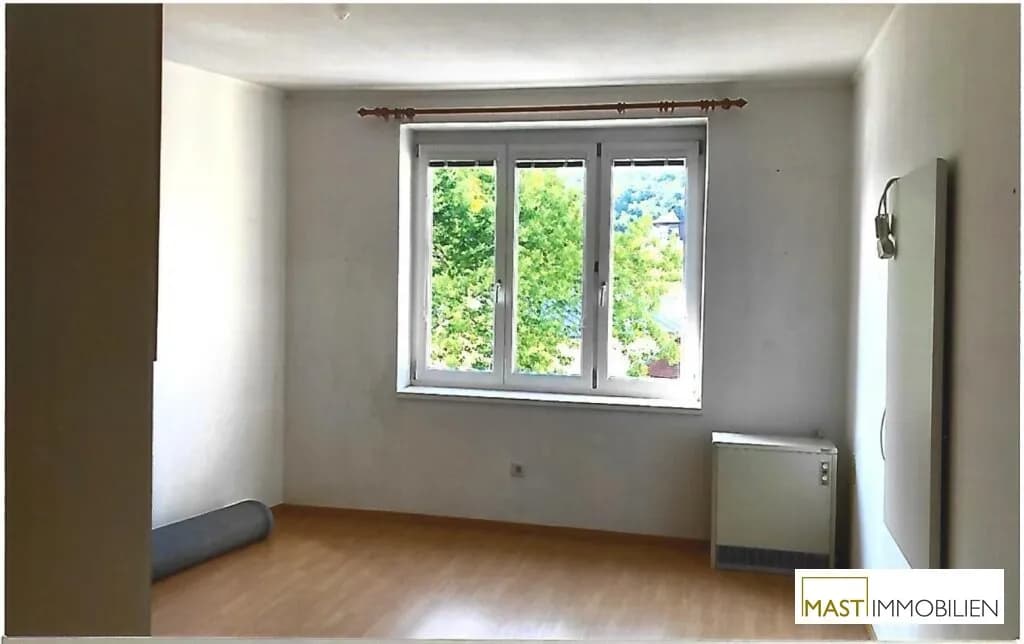 2-Zimmer-Wohnung mieten in Baden – 42 m², € 599 – Bild 2 von 8