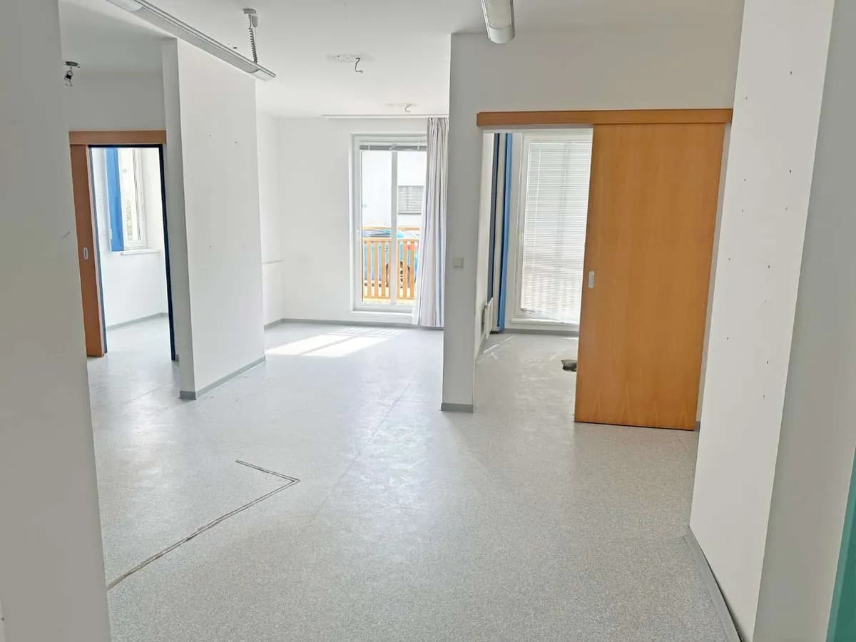 Gewerbeimmobilie kaufen in Sankt Pölten Land – 91 m², € 140.000 – Bild 1 von 23