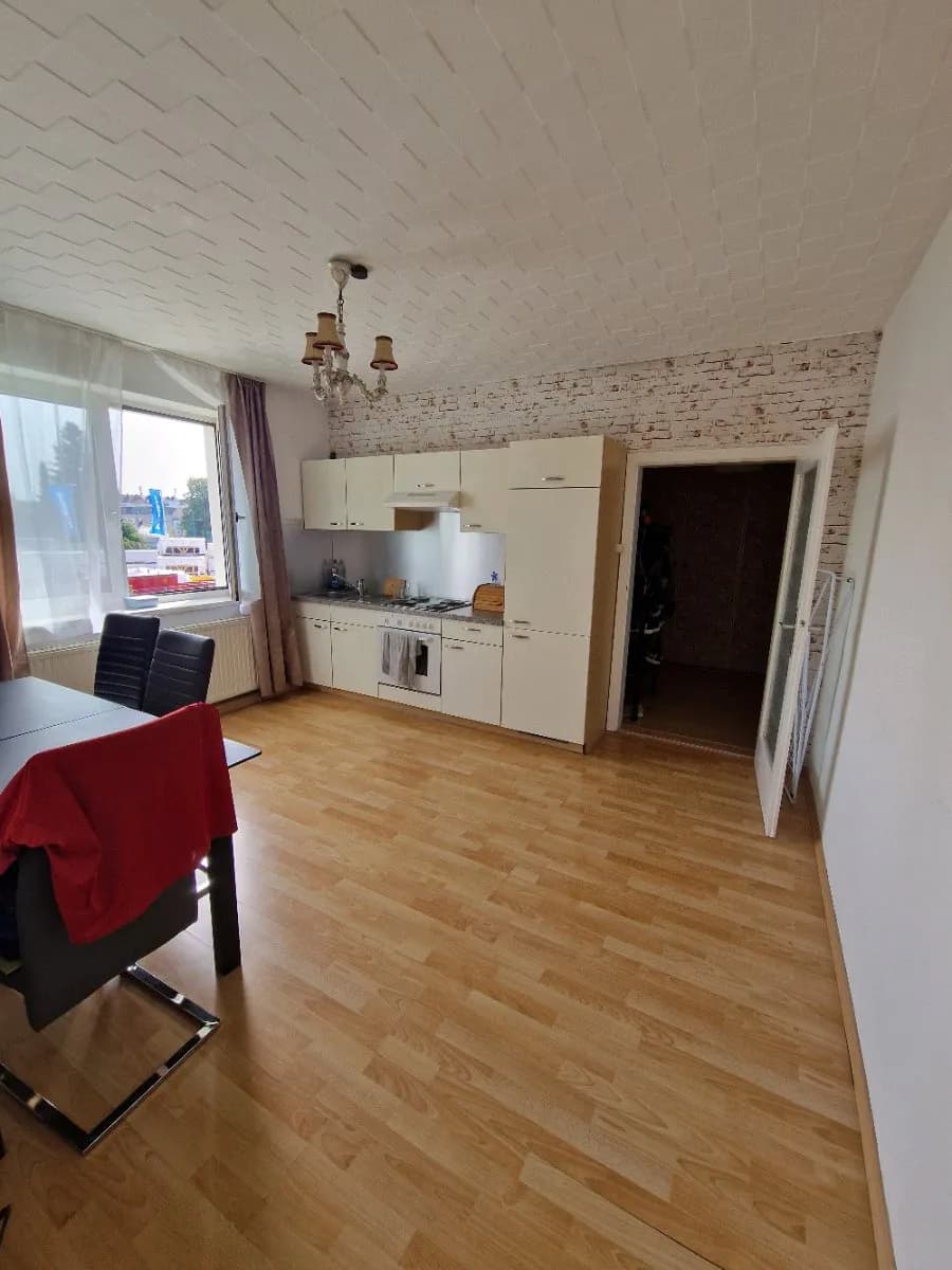 2-Zimmer-Wohnung mieten in Linz – 45 m², € 559 – Bild 3 von 5