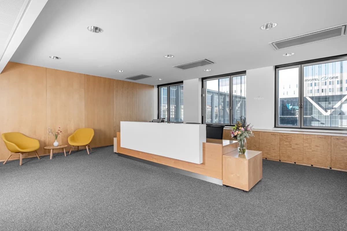 Gewerbeimmobilie mieten in Wien – 1 170 m²