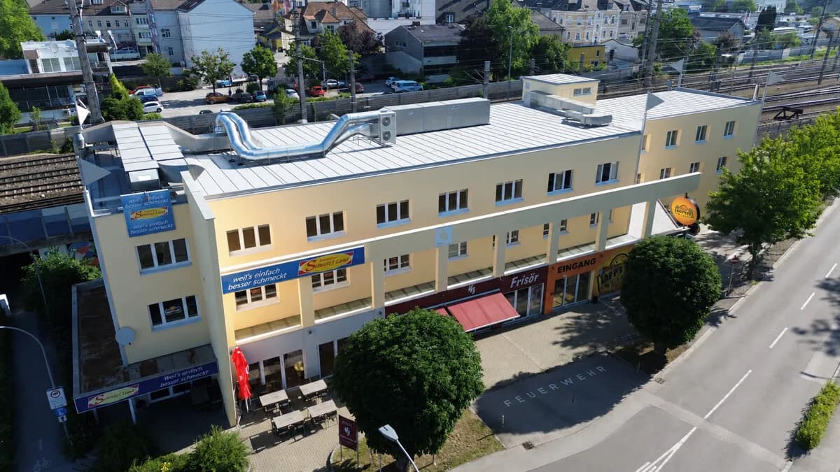 Gewerbeimmobilie kaufen in Amstetten – € 2.500.000 – Bild 1 von 8