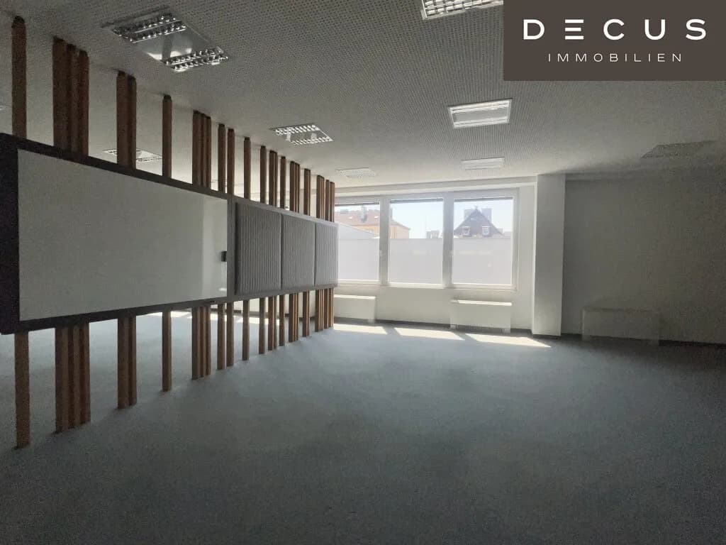 Gewerbeimmobilie mieten in Linz – 1 369 m², € 15