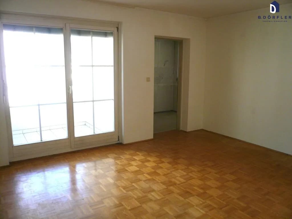 2-Zimmer-Wohnung kaufen in Feldkirchen – 64,06 m², € 119.000 – Bild 1 von 8