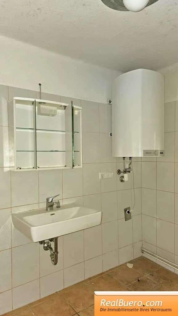 8-Zimmer-Gewerbeimmobilie kaufen in Waidhofen an der Thaya – 183 m², € 368.700 – Bild 12 von 59