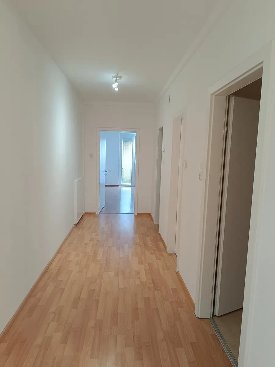 3-Zimmer-Wohnung mieten in Linz – 101 m², € 1.450 – Bild 2 von 15