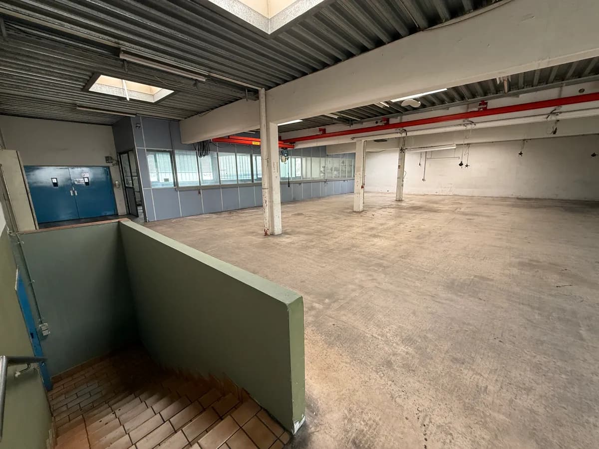 Gewerbeimmobilie mieten in Wien – 1 500 m², € 9 – Bild 3 von 16