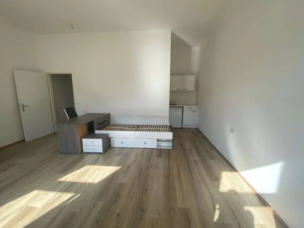 1-Zimmer-Wohnung mieten in Graz – 20 m², € 498 – Bild 2 von 4