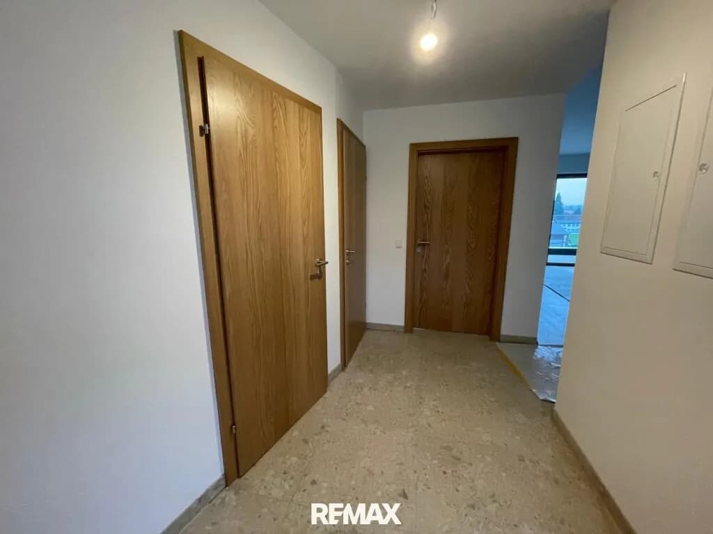 2-Zimmer-Wohnung mieten in Melk – 63 m², € 968