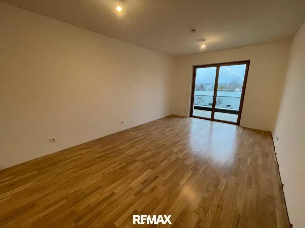 2-Zimmer-Wohnung mieten in Melk – 61 m², € 946