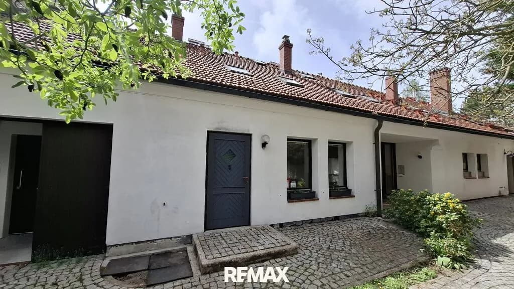 11-Zimmer-Haus kaufen in Sankt Pölten Land – 304 m², € 749.000