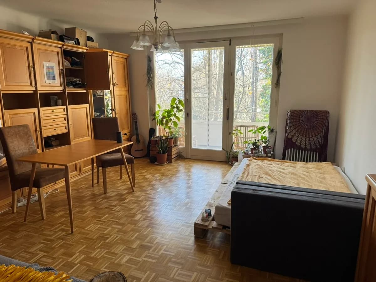 1-Zimmer-Wohnung mieten in Baden – 40 m², € 700 – Bild 1 von 4