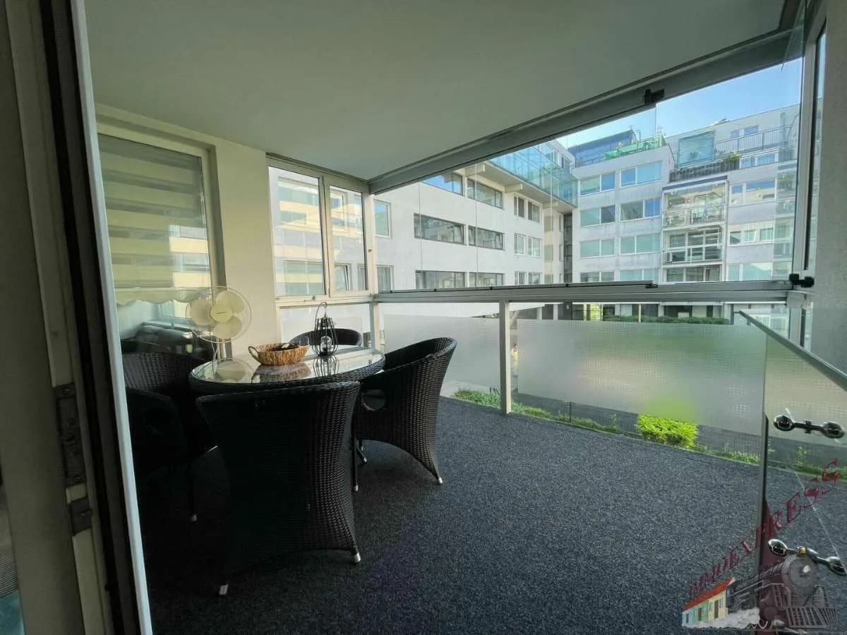 Wohnung kaufen in Wien – 93 m², € 449.000 – Bild 1 von 14
