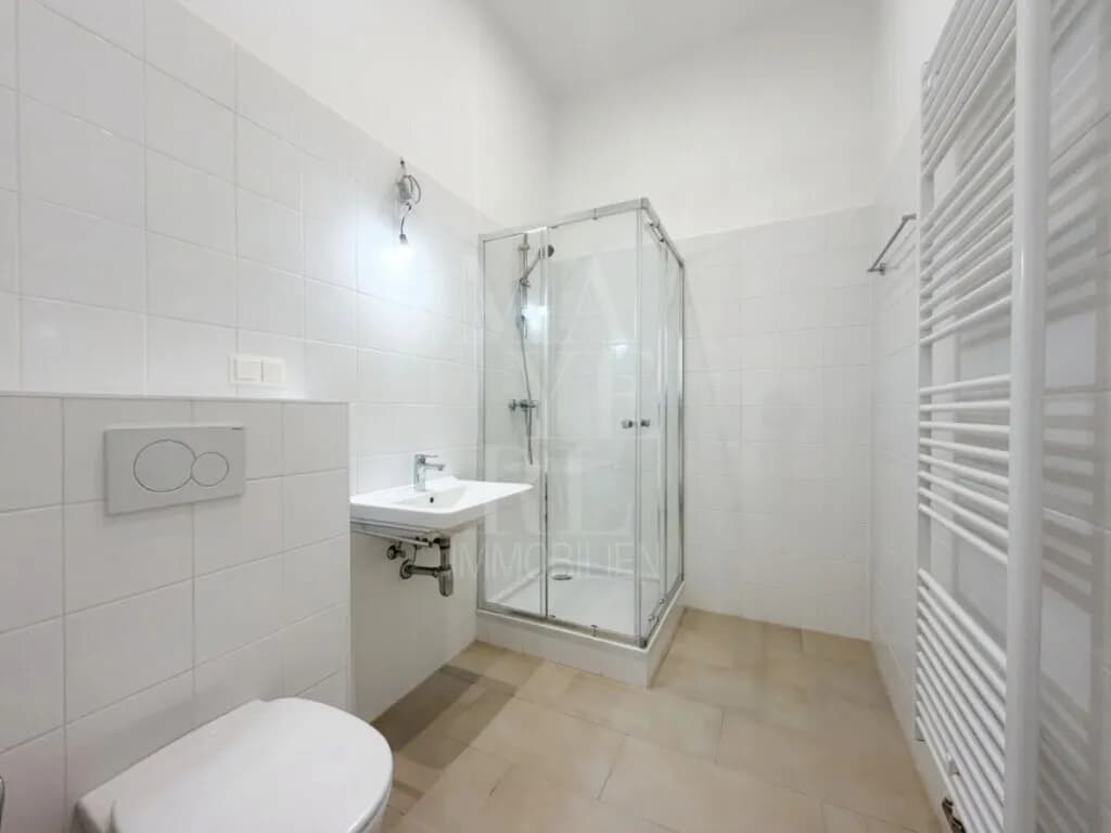 6-Zimmer-Wohnung mieten in Wien – 214,55 m², € 4.995 – Bild 11 von 17