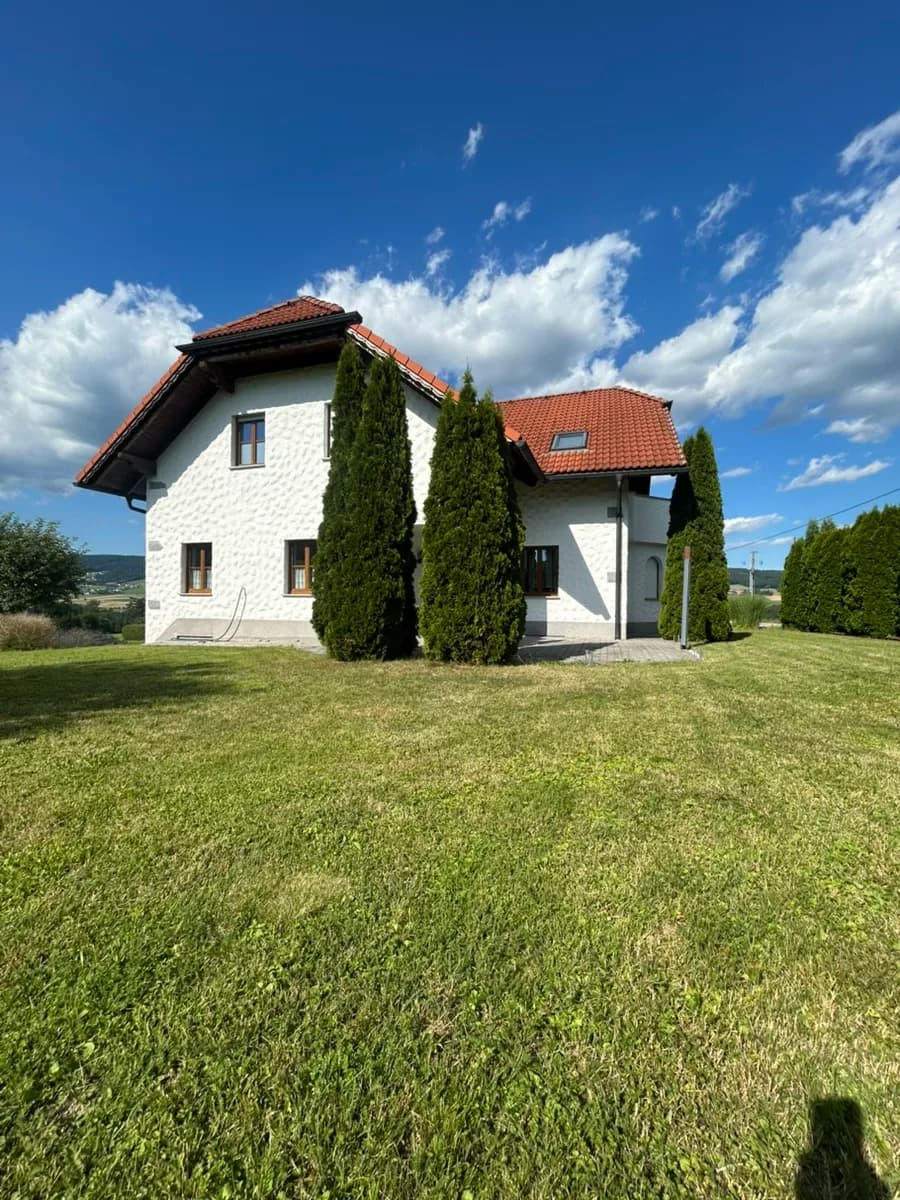 Haus kaufen in Rohrbach – 210 m², € 595.000 – Bild 1 von 28