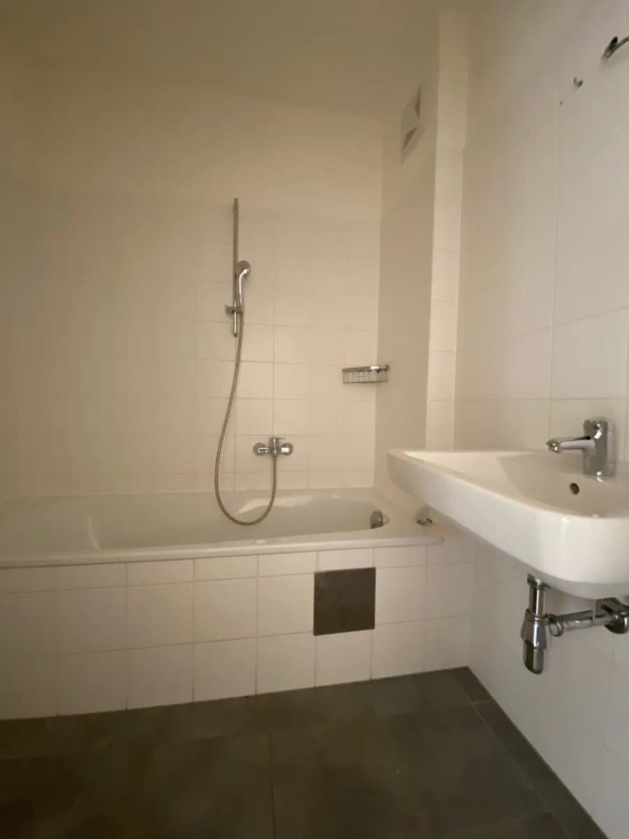 3-Zimmer-Wohnung mieten in Linz – 65,9 m², € 897 – Bild 7 von 9