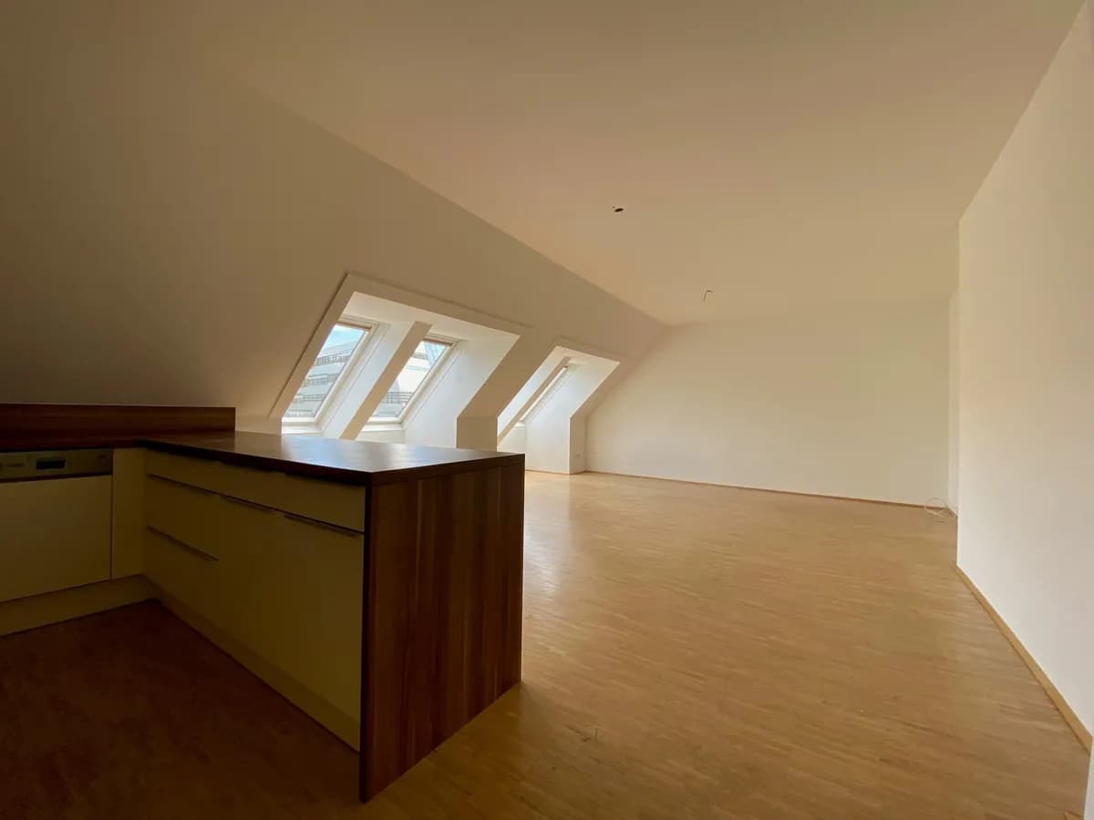 2-Zimmer-Wohnung mieten in Linz – 62,57 m², € 949 – Bild 3 von 10