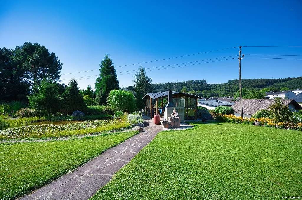 6-Zimmer-Immobilie kaufen in Vöcklabruck – 214,8 m², € 998.000 – Bild 12 von 16