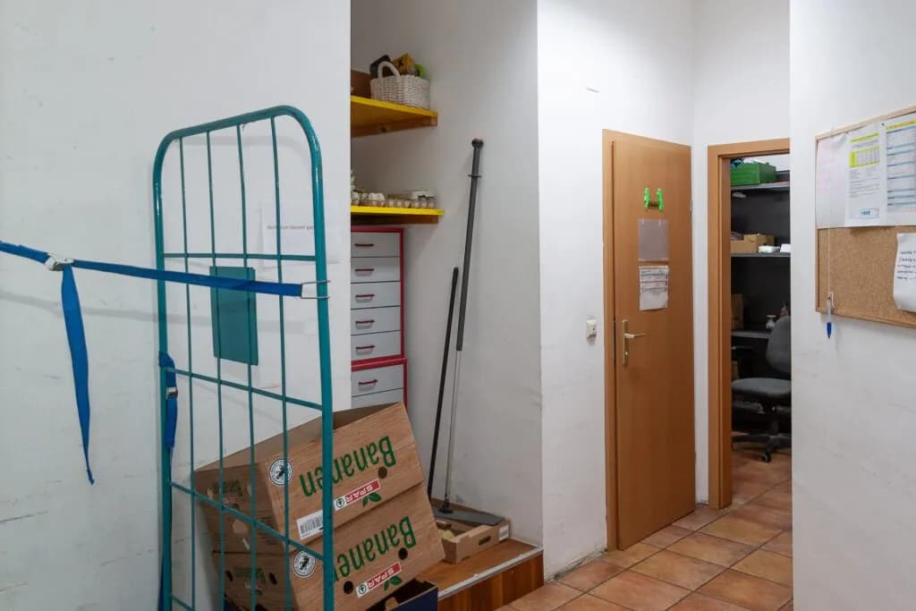 Gewerbeimmobilie mieten in Neusiedl am See – 315 m², € 4.260 – Bild 19 von 21