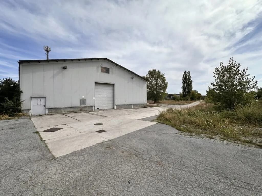 Gewerbeimmobilie kaufen in Neunkirchen – 1 372 m², € 2.495.000 – Bild 4 von 14