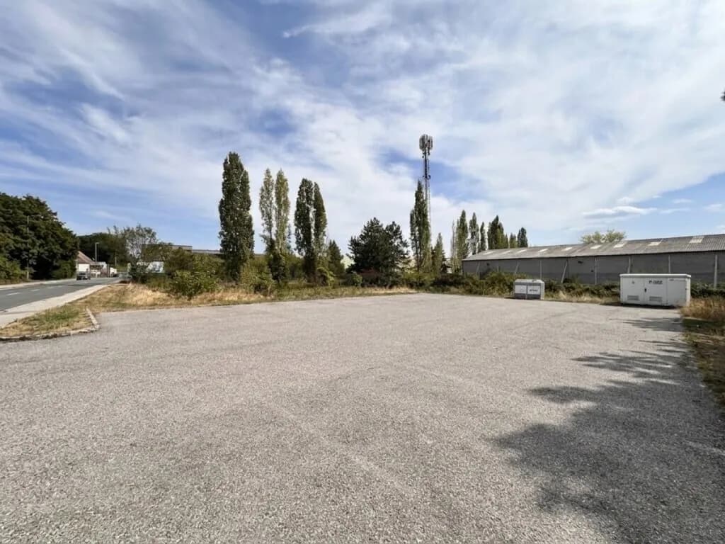 Gewerbeimmobilie kaufen in Neunkirchen – 1 372 m², € 2.495.000 – Bild 14 von 14