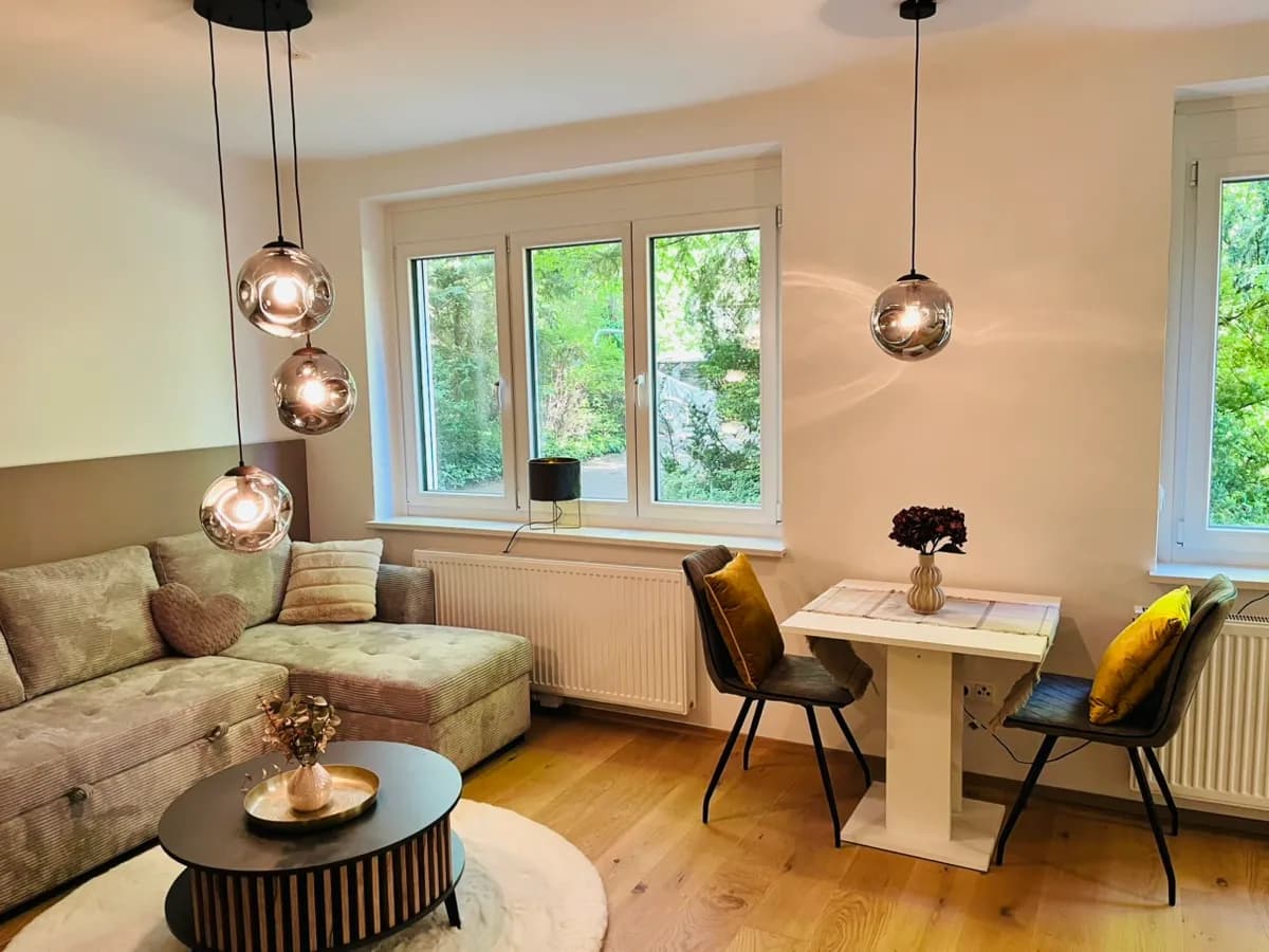 1-Zimmer-Wohnung mieten in Wien – 37 m², € 860 – Bild 1 von 12