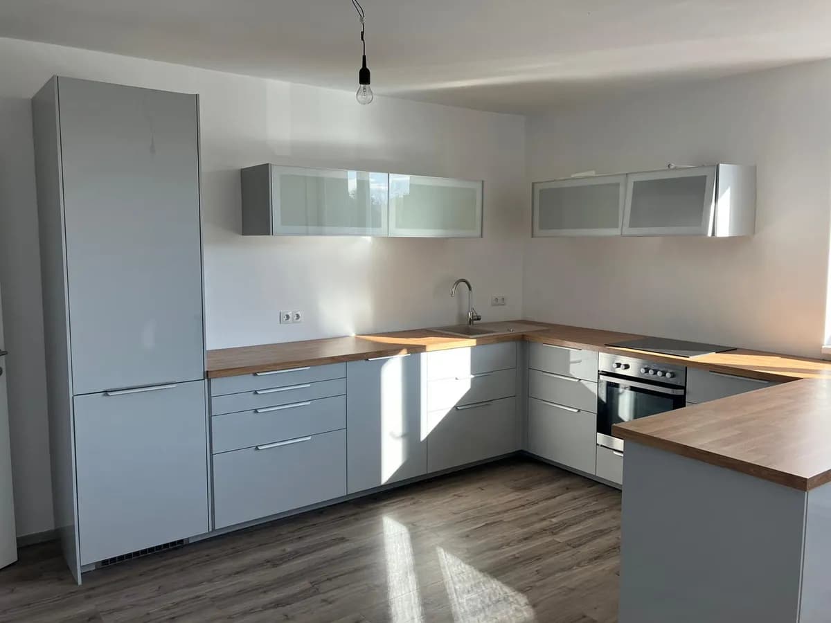 4-Zimmer-Wohnung mieten in Eisenstadt - Umgebung – 125 m², € 1.190 – Bild 4 von 10