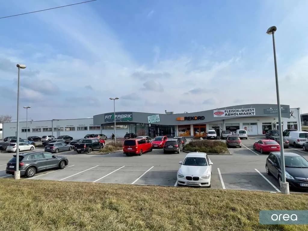 Gewerbeimmobilie kaufen in Mistelbach – 2 100 m², € 3.440.000