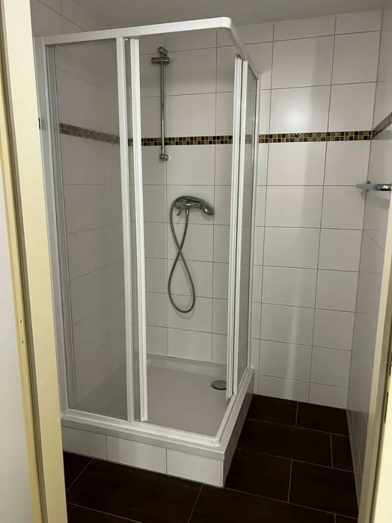 Gewerbeimmobilie mieten in Amstetten – 81 m², € 572 – Bild 8 von 9