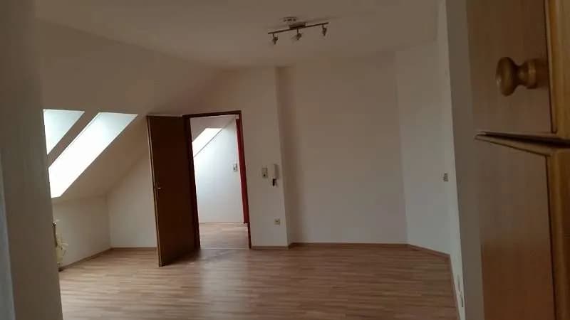 2-Zimmer-Wohnung mieten in Klagenfurt – 37 m², € 537 – Bild 3 von 14