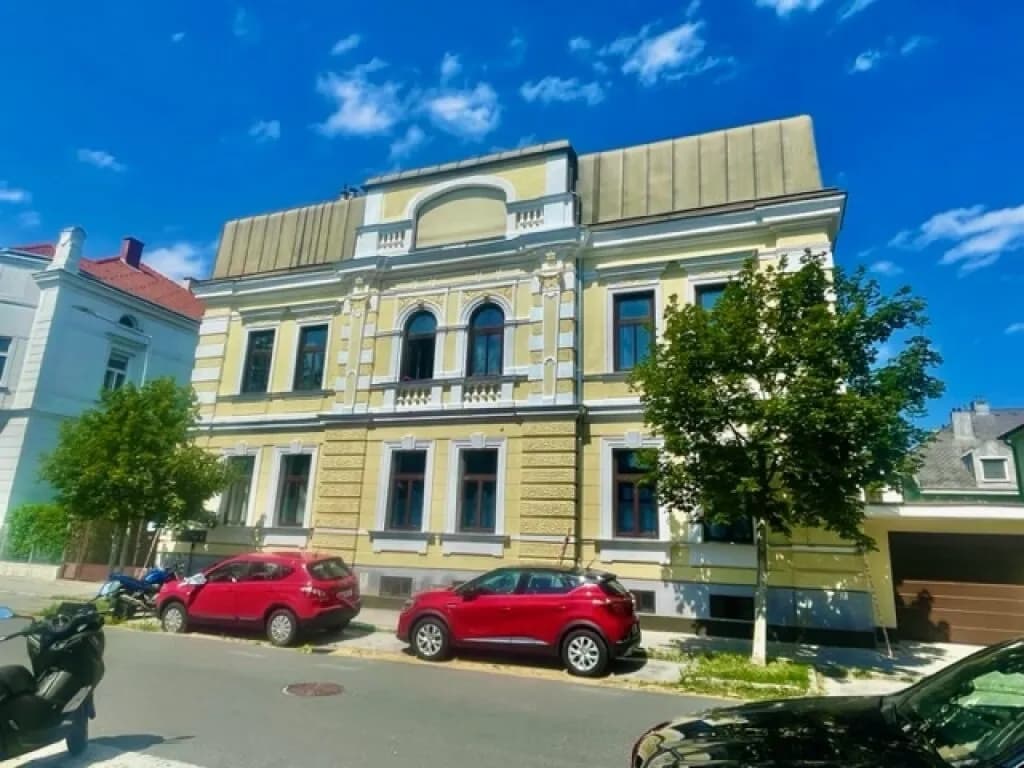 5-Zimmer-Wohnung mieten in Korneuburg – 215 m², € 2.955 – Bild 2 von 42