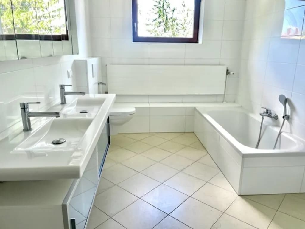 5-Zimmer-Wohnung mieten in Korneuburg – 215 m², € 2.955 – Bild 36 von 42
