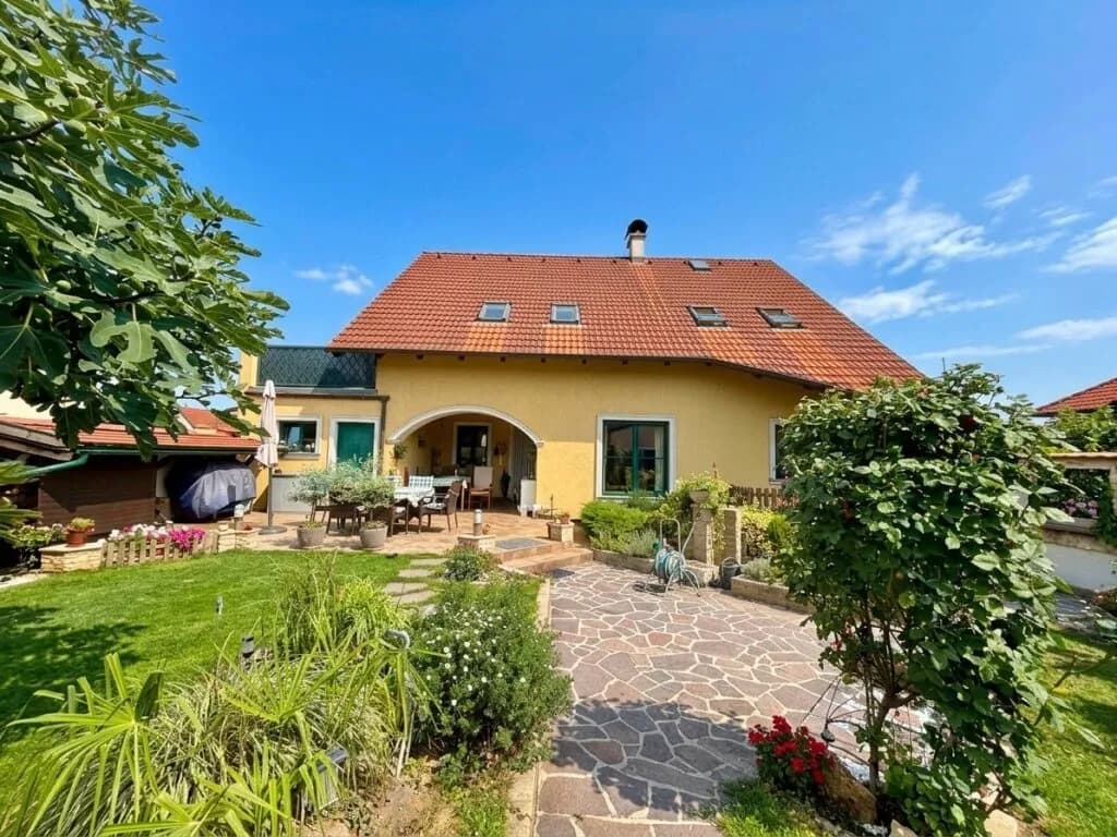 Haus kaufen in Neusiedl am See – 166 m², € 639.000 – Bild 2 von 28