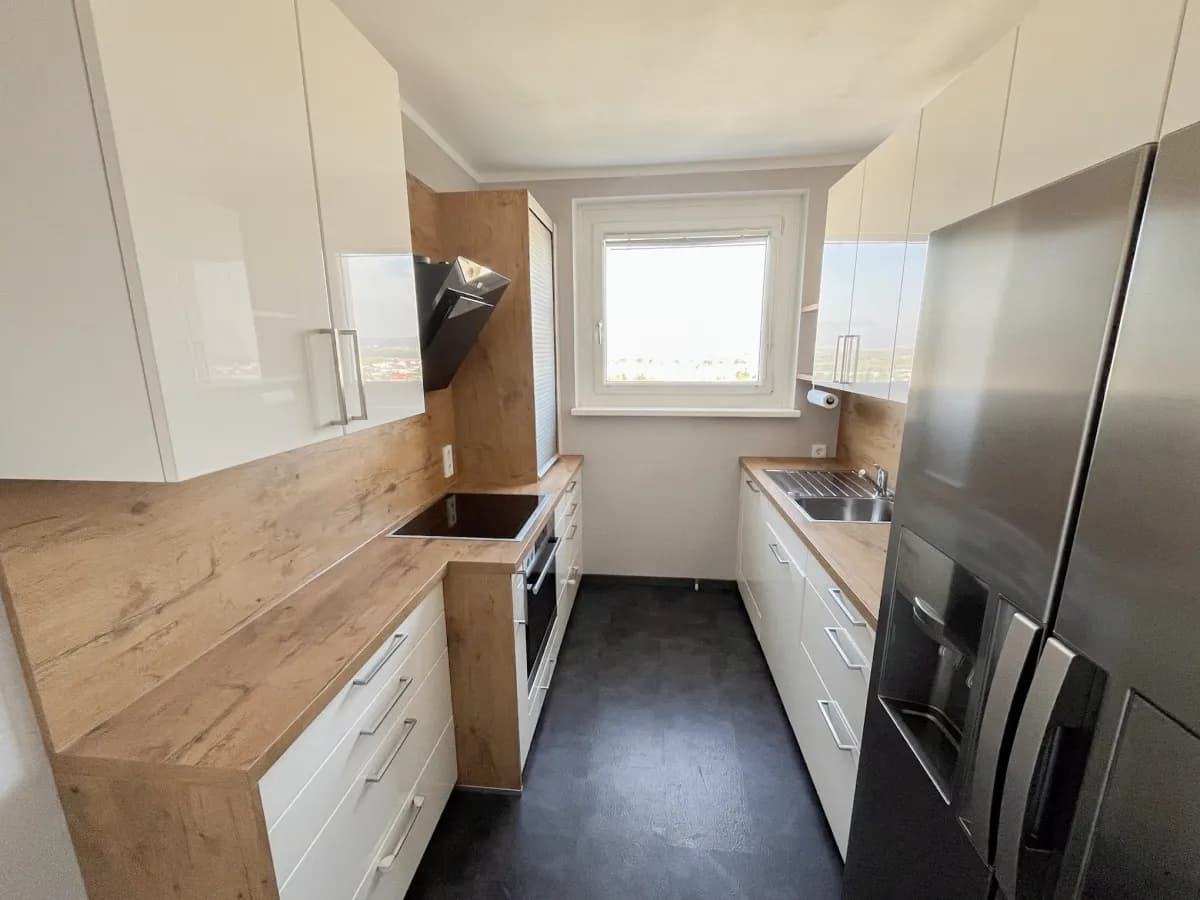 3-Zimmer-Wohnung kaufen in Wiener Neustadt – 75,5 m², € 195.000 – Bild 1 von 23