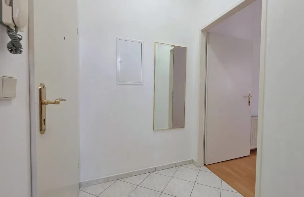 2-Zimmer-Wohnung kaufen in Baden – 41 m², € 260.000 – Bild 8 von 11