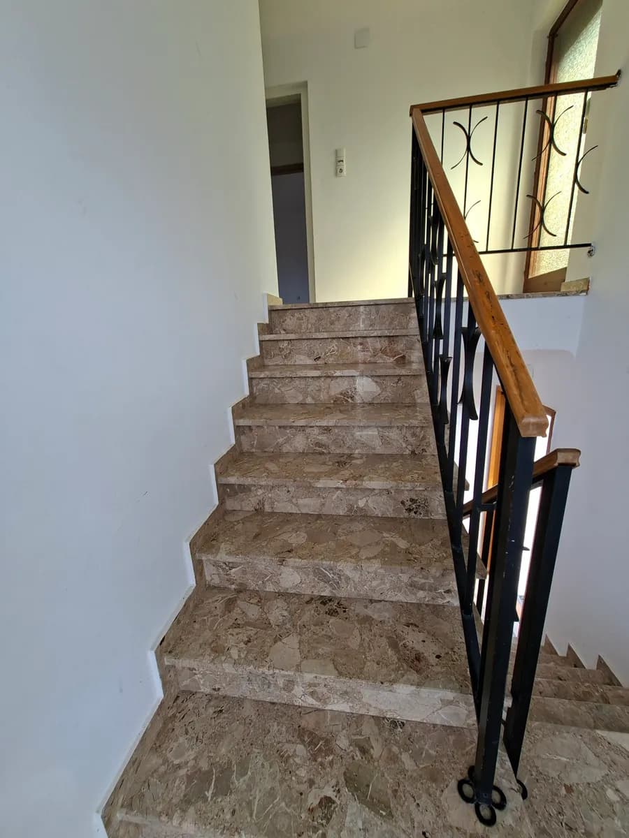5-Zimmer-Haus mieten in Mödling – 156 m², € 1.900 – Bild 5 von 10