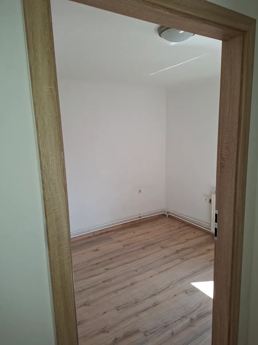 5-Zimmer-Haus mieten in Mödling – 156 m², € 1.900 – Bild 10 von 10
