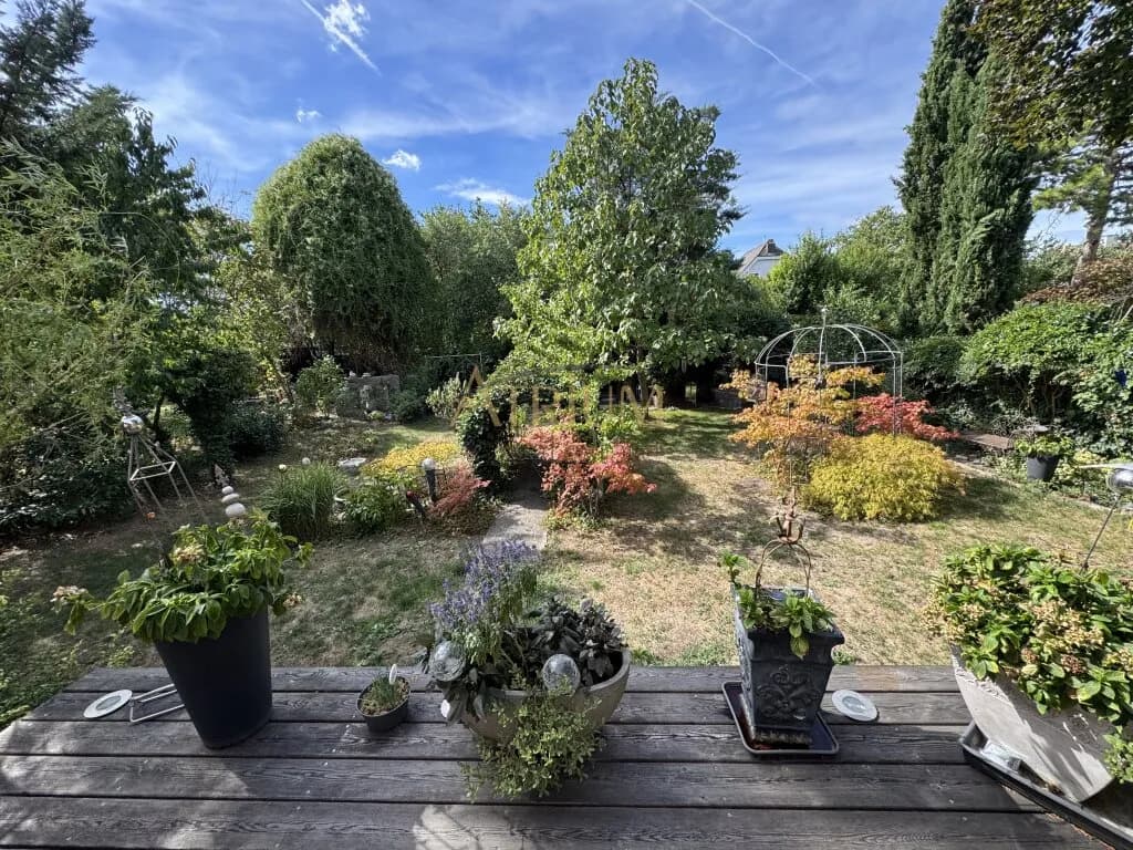 6-Zimmer-Haus kaufen in Wien – 150 m², € 599.000 – Bild 1 von 8