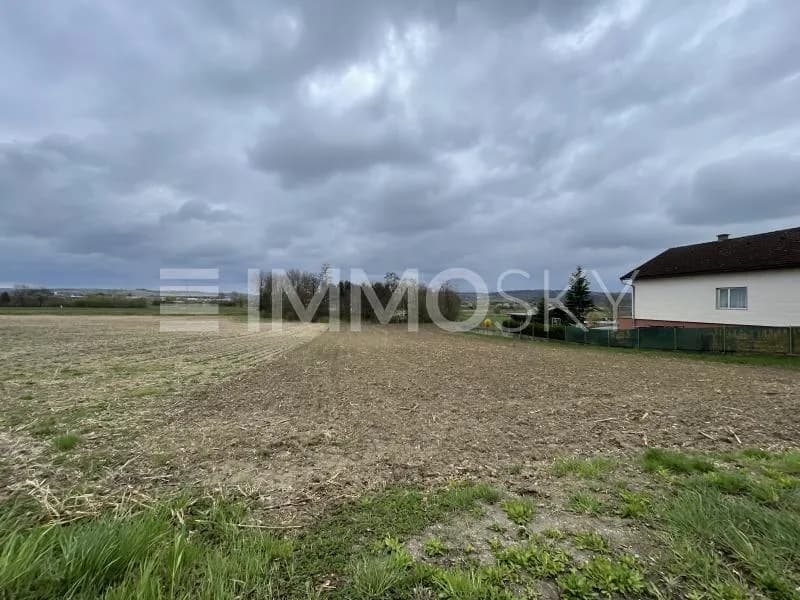 Grundstück kaufen in Tulln – 2 631 m², € 370.000 – Bild 2 von 2