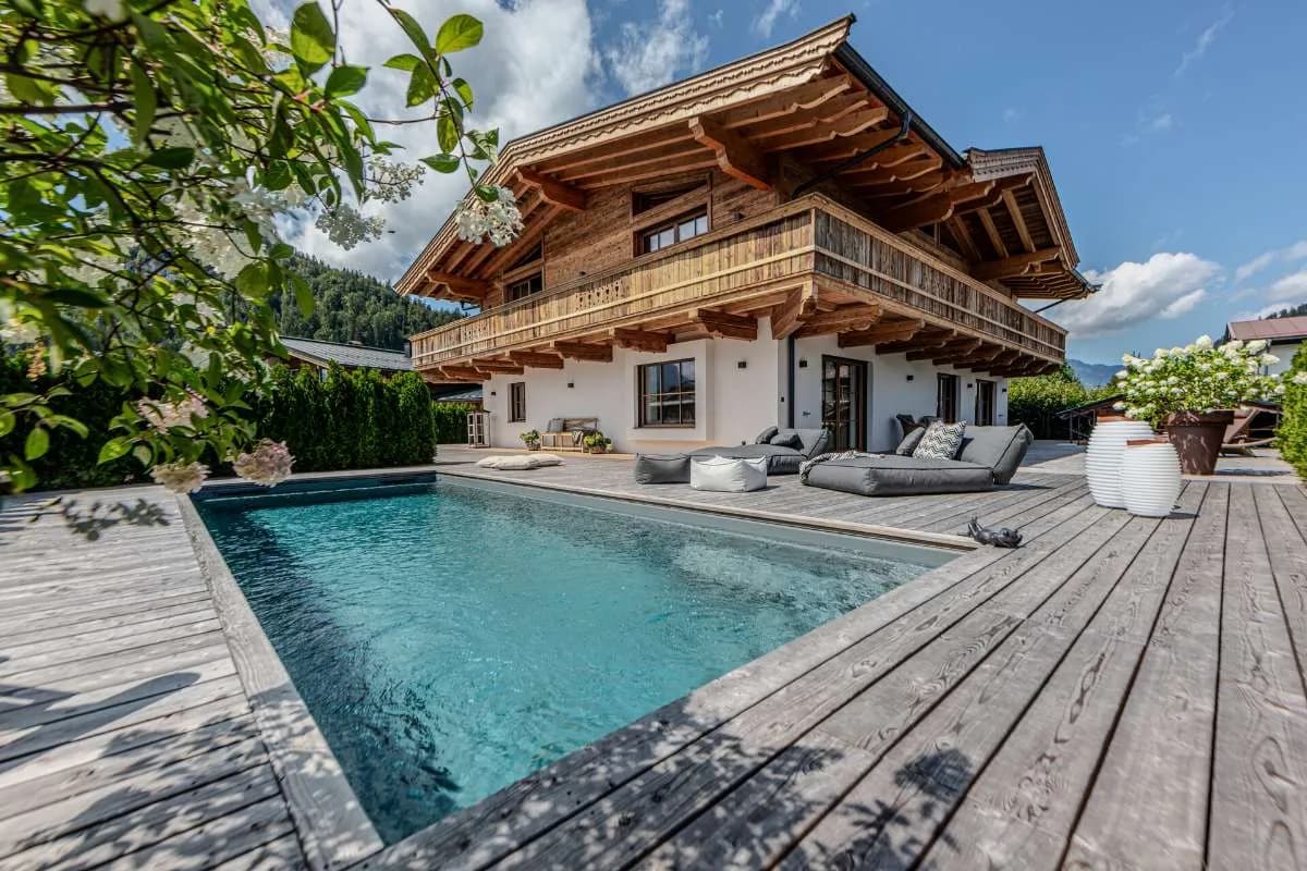 6-Zimmer-Haus kaufen in Kitzbühel – 289 m², € 3.250.000 – Bild 1 von 19