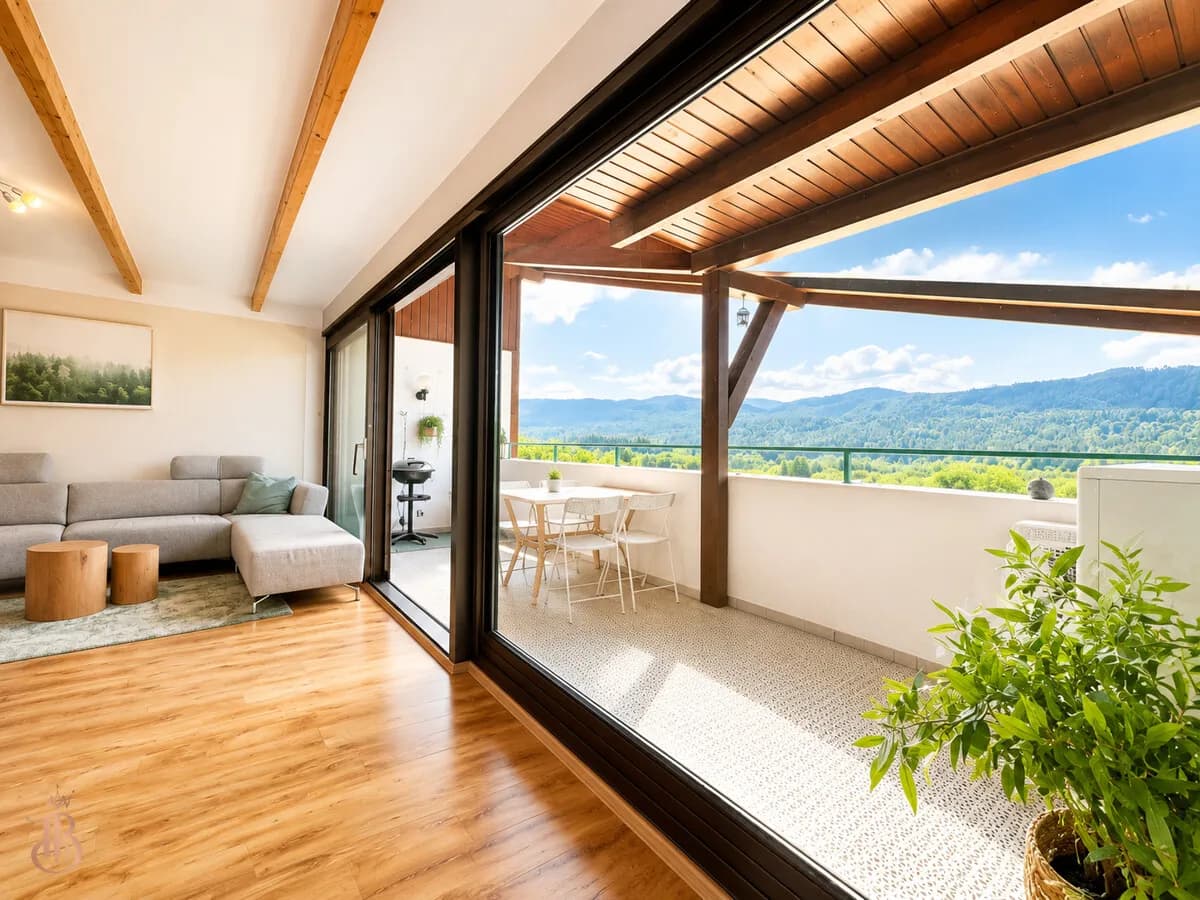 6-Zimmer-Wohnung kaufen in Klagenfurt Land – 153 m², € 238.000 – Bild 1 von 17