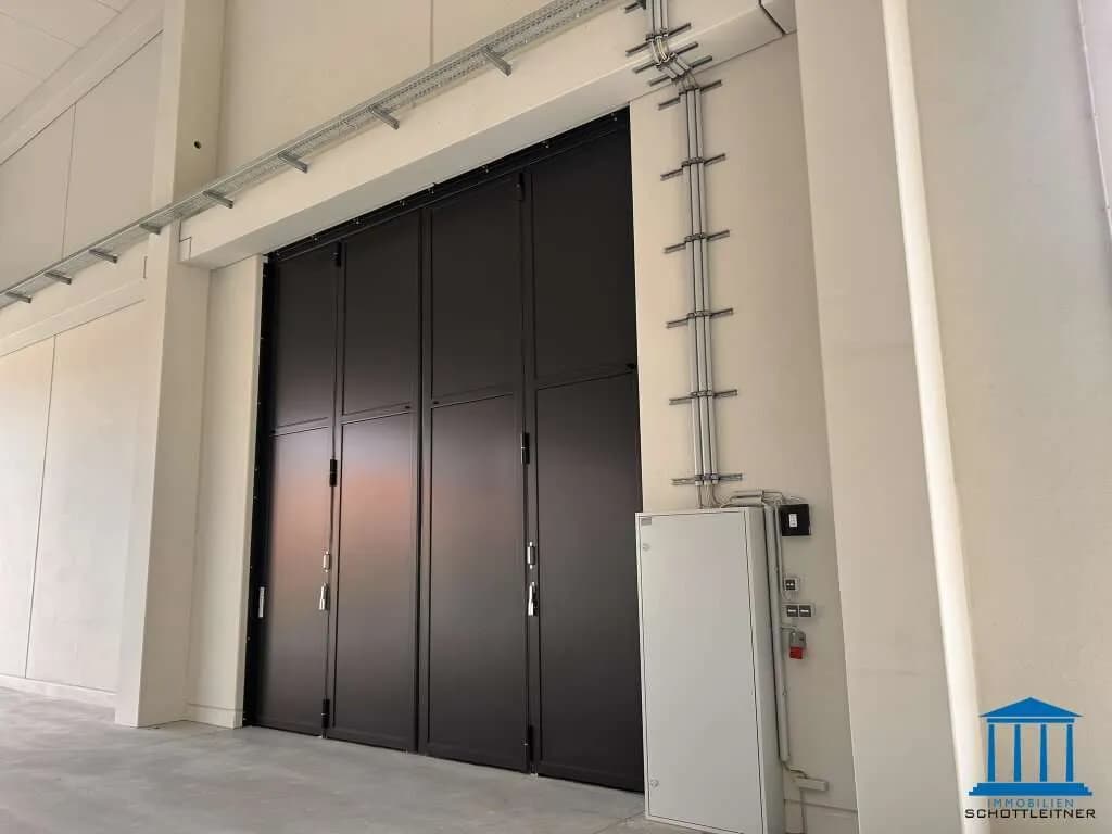 Gewerbeimmobilie mieten in Wiener Neustadt – 1 044 m², € 7.937 – Bild 11 von 27