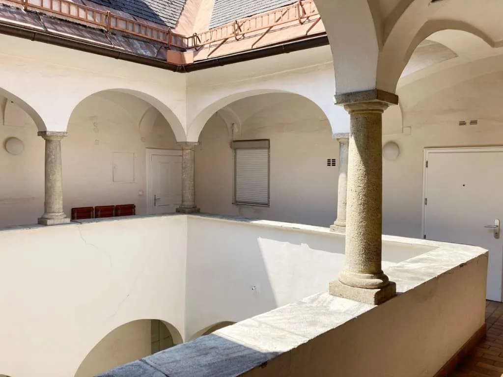 3-Zimmer-Wohnung mieten in Klagenfurt – 91 m², € 1.317 – Bild 2 von 8