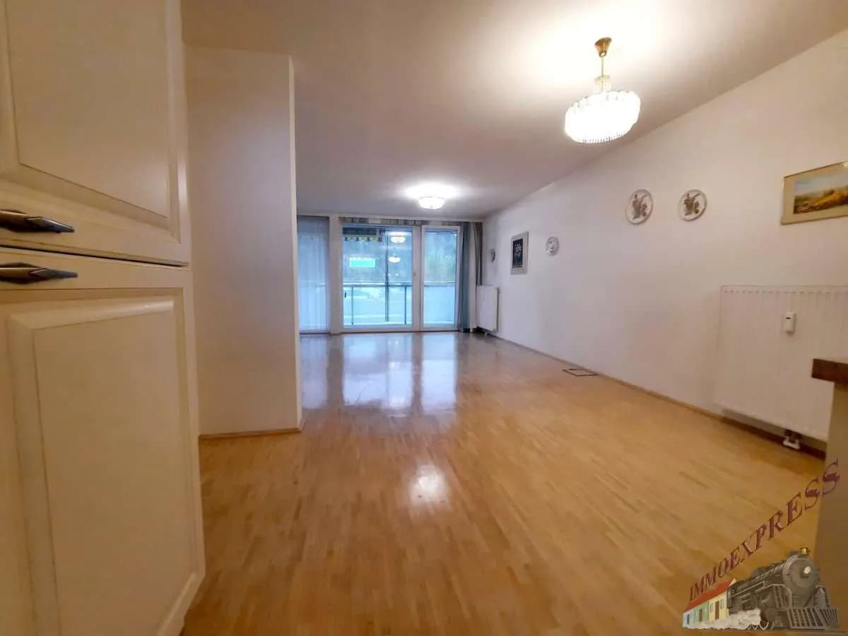 2-Zimmer-Wohnung kaufen in Salzburg Stadt – 75 m², € 450.000 – Bild 4 von 23