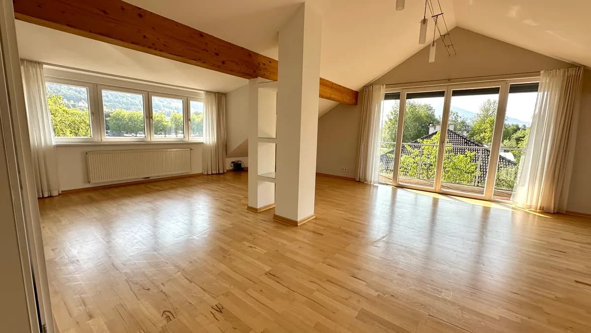 3-Zimmer-Wohnung mieten in Vöcklabruck – 120 m², € 1.440