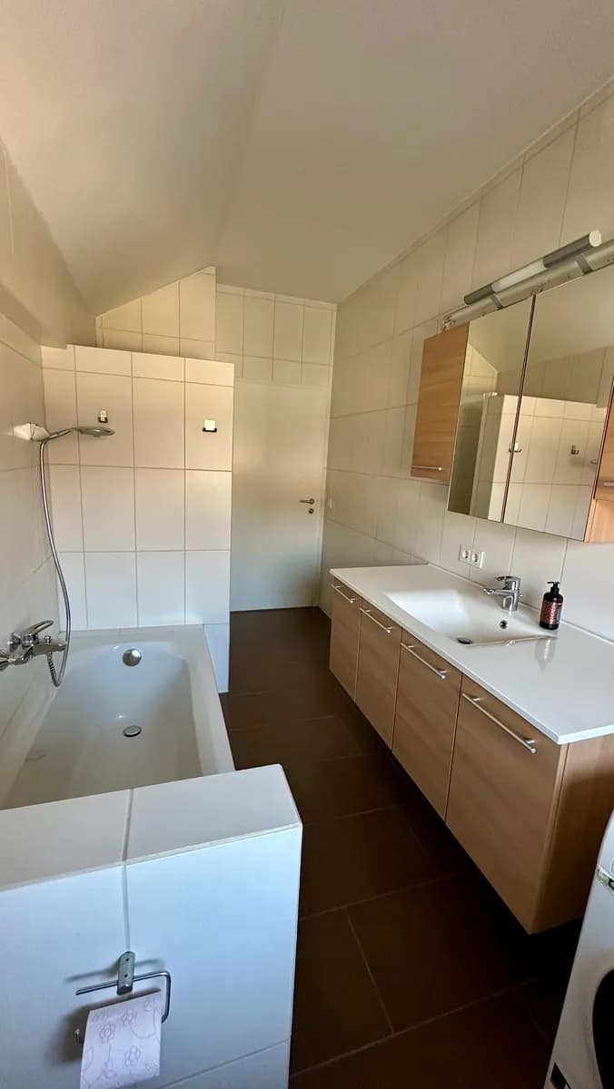 3-Zimmer-Wohnung mieten in Vöcklabruck – 120 m², € 1.440 – Bild 4 von 5