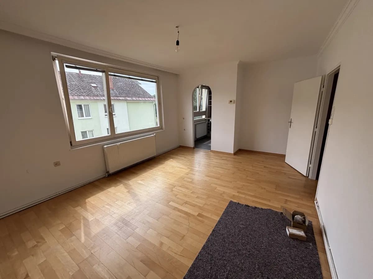 1-Zimmer-Wohnung mieten in Baden – 32,2 m², € 400 – Bild 2 von 13
