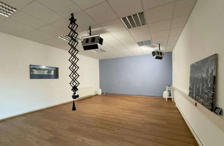 11-Zimmer-Gewerbeimmobilie mieten in Wien – 420 m², € 8 – Bild 5 von 20
