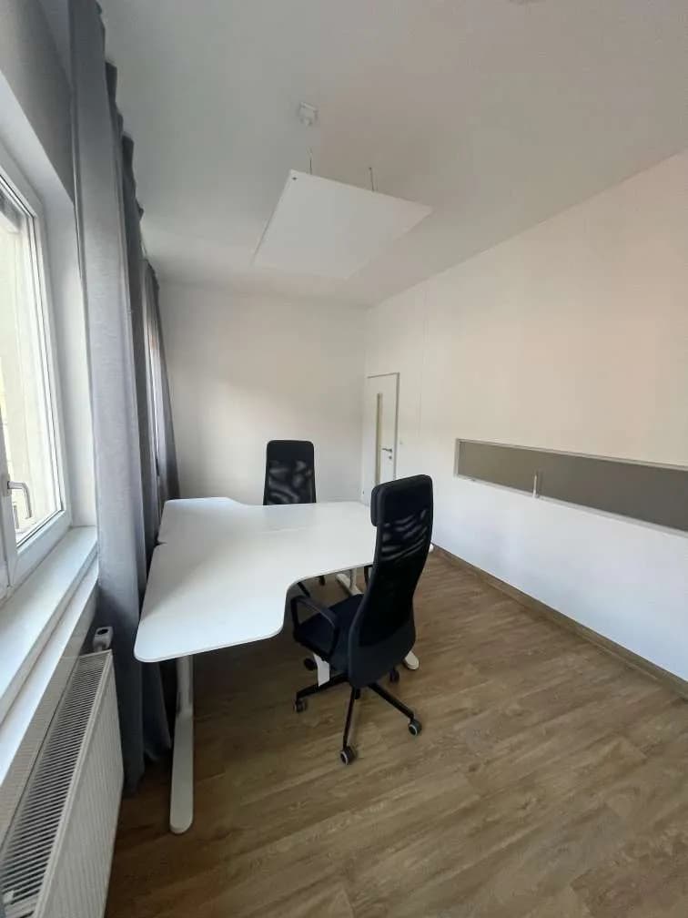 11-Zimmer-Gewerbeimmobilie mieten in Wien – 420 m², € 8 – Bild 18 von 20