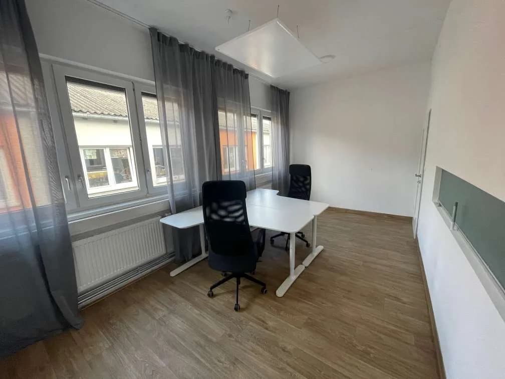 11-Zimmer-Gewerbeimmobilie mieten in Wien – 420 m², € 8 – Bild 19 von 20