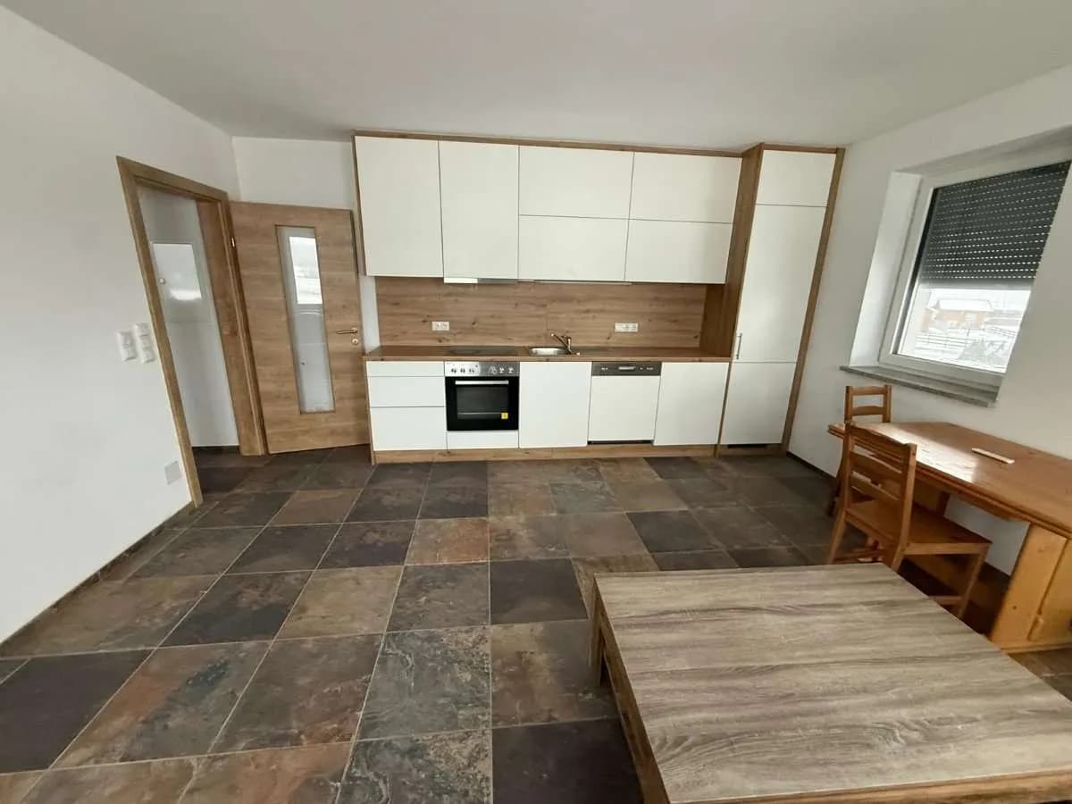 2-Zimmer-Wohnung mieten in Vöcklabruck – 63 m², € 820 – Bild 2 von 10